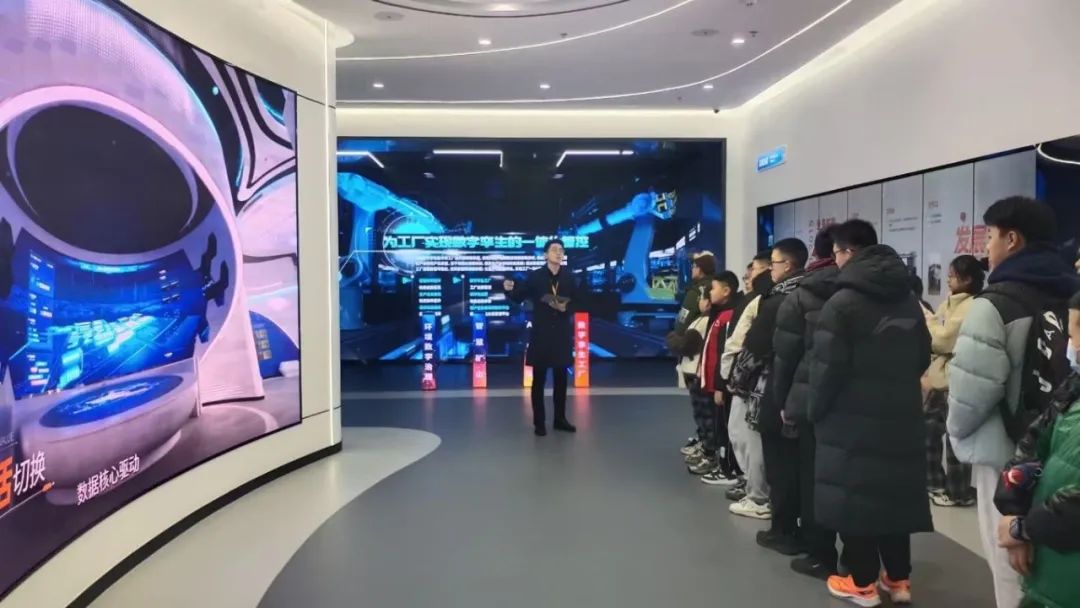 踐行公益 彰顯擔(dān)當(dāng)！捷瑞數(shù)字聯(lián)合愛心組織舉辦數(shù)字科普體驗(yàn)活動